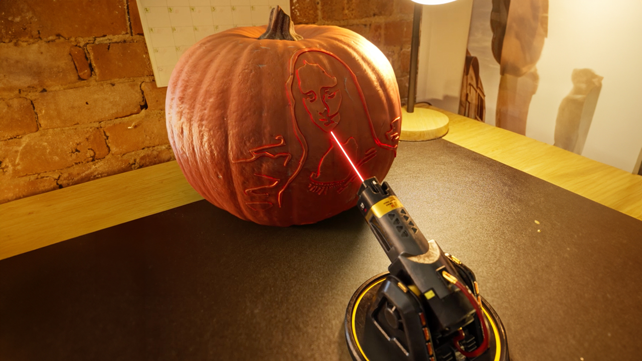 Pumpkin CARVr